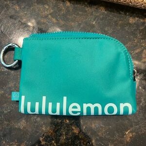 NWOT Lululemon Card keychain Case green wallet